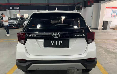 Toyota Yaris XP150 рестайлинг, 2023 год, 1 250 000 рублей, 4 фотография