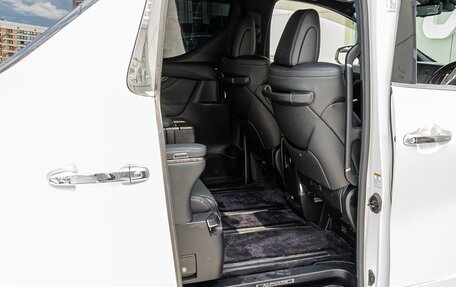 Toyota Alphard III, 2020 год, 5 570 000 рублей, 11 фотография