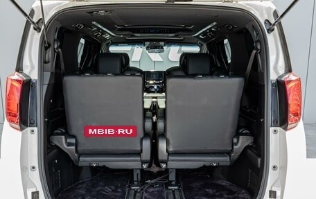 Toyota Alphard III, 2020 год, 5 570 000 рублей, 25 фотография
