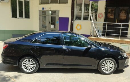Toyota Camry, 2015 год, 1 600 000 рублей, 2 фотография