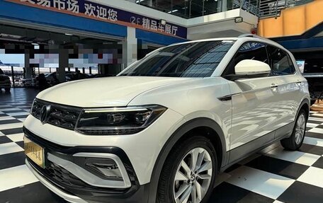 Volkswagen T-Cross I, 2022 год, 1 350 000 рублей, 1 фотография