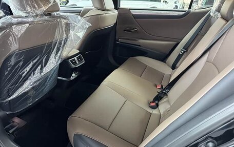 Lexus ES VII, 2026 год, 4 600 000 рублей, 10 фотография