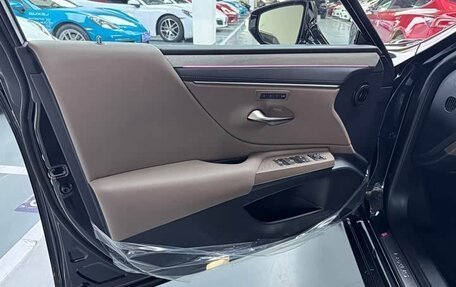Lexus ES VII, 2026 год, 4 600 000 рублей, 8 фотография
