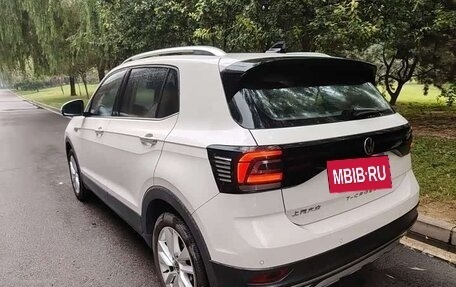 Volkswagen T-Cross I, 2022 год, 1 400 000 рублей, 3 фотография