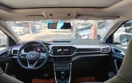 Volkswagen T-Cross I, 2022 год, 1 400 000 рублей, 7 фотография