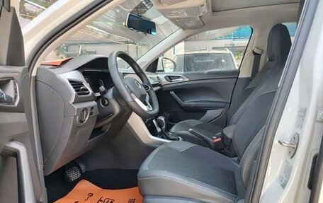 Volkswagen T-Cross I, 2022 год, 1 400 000 рублей, 6 фотография