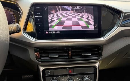 Volkswagen T-Cross I, 2022 год, 1 350 000 рублей, 9 фотография
