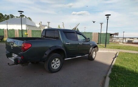 Mitsubishi L200 IV рестайлинг, 2011 год, 1 150 000 рублей, 4 фотография