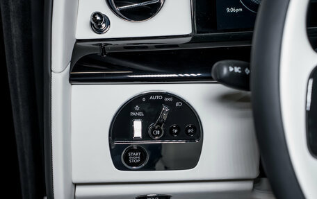 Rolls-Royce Phantom VIII, 2025 год, 96 500 000 рублей, 29 фотография