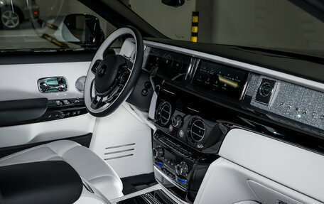 Rolls-Royce Phantom VIII, 2025 год, 96 500 000 рублей, 38 фотография