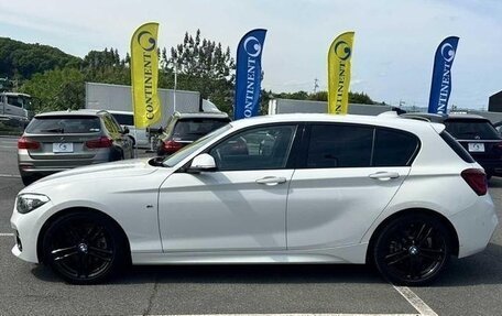 BMW 1 серия, 2018 год, 950 000 рублей, 7 фотография