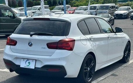 BMW 1 серия, 2018 год, 950 000 рублей, 5 фотография