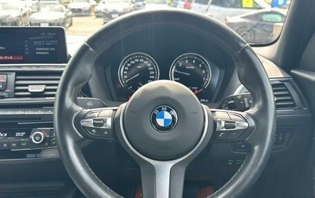 BMW 1 серия, 2018 год, 950 000 рублей, 11 фотография