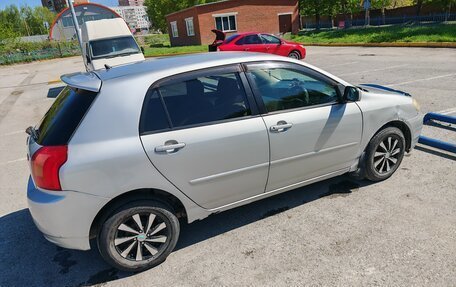 Toyota Corolla, 2002 год, 395 000 рублей, 2 фотография