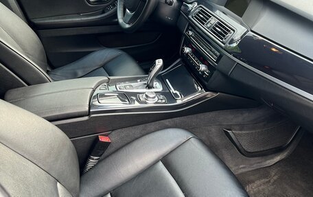 BMW 5 серия, 2013 год, 1 890 000 рублей, 12 фотография