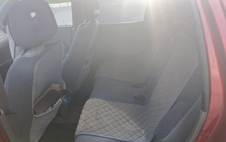 Suzuki Ignis II (HR), 2001 год, 260 000 рублей, 13 фотография