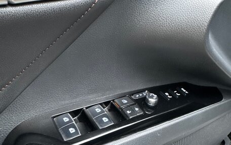 Toyota Camry, 2018 год, 3 000 000 рублей, 16 фотография