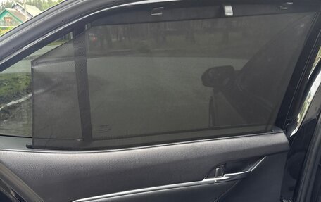 Toyota Camry, 2018 год, 3 000 000 рублей, 26 фотография