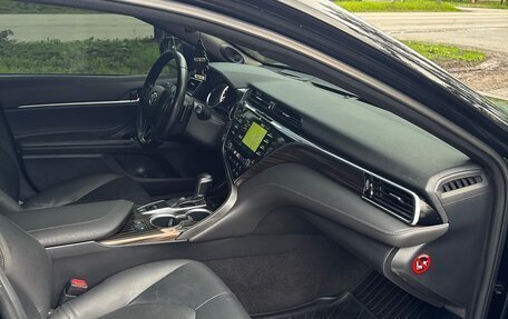 Toyota Camry, 2018 год, 3 000 000 рублей, 27 фотография