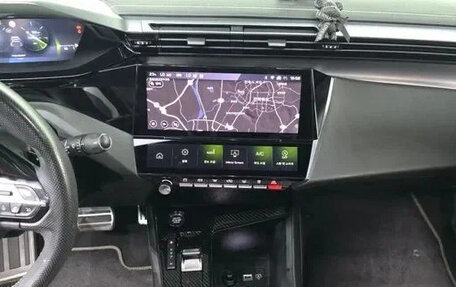 Peugeot 408, 2022 год, 1 590 000 рублей, 7 фотография