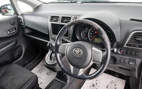 Toyota Ractis II, 2011 год, 849 000 рублей, 9 фотография