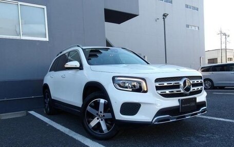 Mercedes-Benz GLB, 2021 год, 2 350 000 рублей, 1 фотография