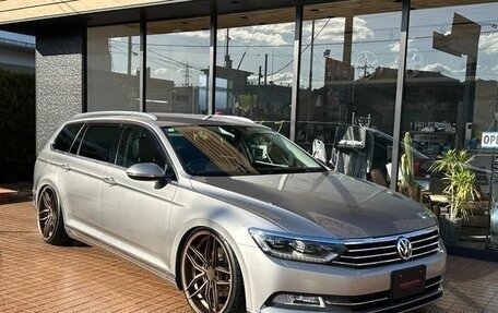 Volkswagen Passat B8 рестайлинг, 2018 год, 1 240 010 рублей, 1 фотография