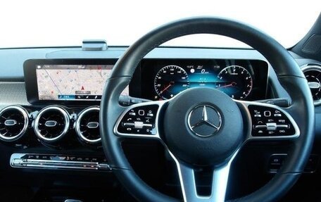Mercedes-Benz GLB, 2021 год, 2 350 000 рублей, 8 фотография
