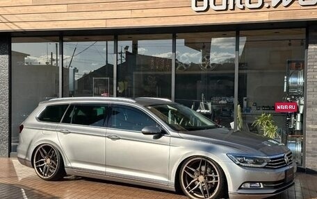 Volkswagen Passat B8 рестайлинг, 2018 год, 1 240 010 рублей, 3 фотография