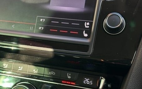Volkswagen Passat B8 рестайлинг, 2018 год, 1 240 010 рублей, 30 фотография