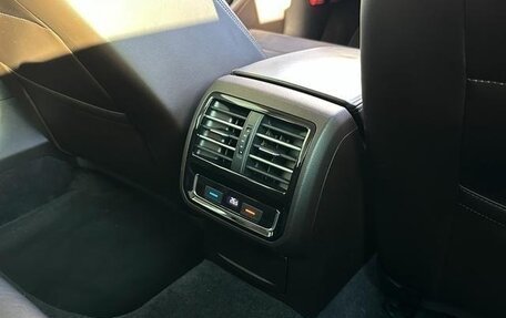 Volkswagen Passat B8 рестайлинг, 2018 год, 1 240 010 рублей, 35 фотография