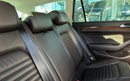 Volkswagen Passat B8 рестайлинг, 2018 год, 1 240 010 рублей, 34 фотография