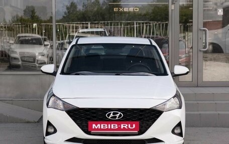 Hyundai Solaris II рестайлинг, 2020 год, 1 350 000 рублей, 2 фотография