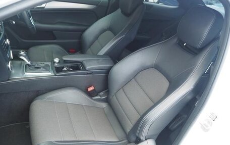 Mercedes-Benz C-Класс, 2014 год, 1 100 000 рублей, 15 фотография