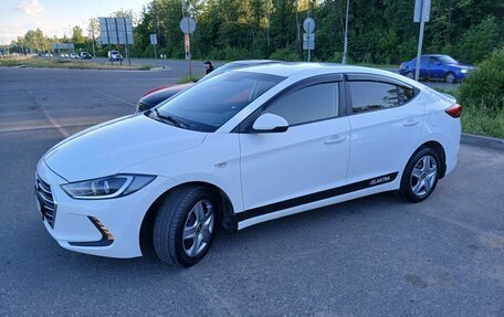 Hyundai Elantra VI рестайлинг, 2016 год, 1 290 000 рублей, 4 фотография