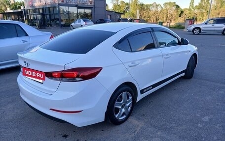 Hyundai Elantra VI рестайлинг, 2016 год, 1 290 000 рублей, 7 фотография