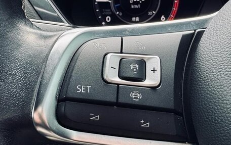 Volkswagen Tiguan II, 2018 год, 1 530 010 рублей, 9 фотография