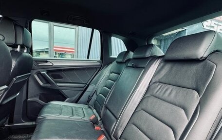 Volkswagen Tiguan II, 2018 год, 1 530 010 рублей, 13 фотография