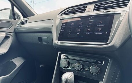 Volkswagen Tiguan II, 2018 год, 1 530 010 рублей, 22 фотография
