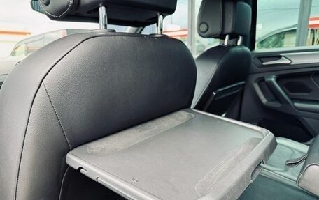Volkswagen Tiguan II, 2018 год, 1 530 010 рублей, 15 фотография