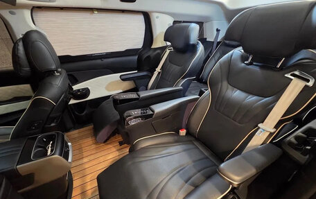 KIA Carnival, 2025 год, 6 676 000 рублей, 8 фотография
