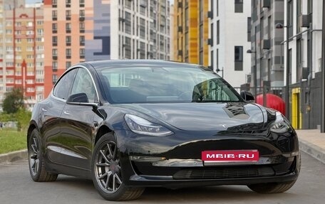 Tesla Model 3 I, 2019 год, 1 855 000 рублей, 1 фотография