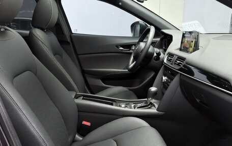 Mazda CX-4, 2022 год, 1 880 000 рублей, 4 фотография