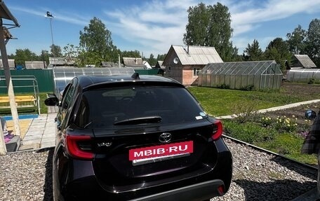 Toyota Yaris, 2020 год, 1 399 999 рублей, 2 фотография