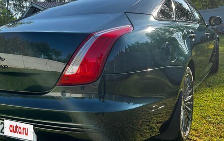 Jaguar XJ IV (X351), 2017 год, 2 500 000 рублей, 3 фотография