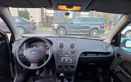Ford Fusion I, 2008 год, 380 000 рублей, 11 фотография