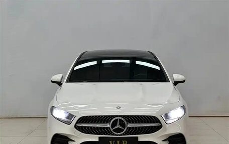 Mercedes-Benz A-Класс, 2021 год, 1 650 000 рублей, 2 фотография