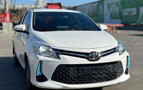 Toyota Vios III, 2022 год, 1 420 000 рублей, 3 фотография