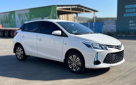 Toyota Vios III, 2022 год, 1 420 000 рублей, 4 фотография