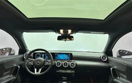 Mercedes-Benz A-Класс, 2021 год, 1 650 000 рублей, 9 фотография